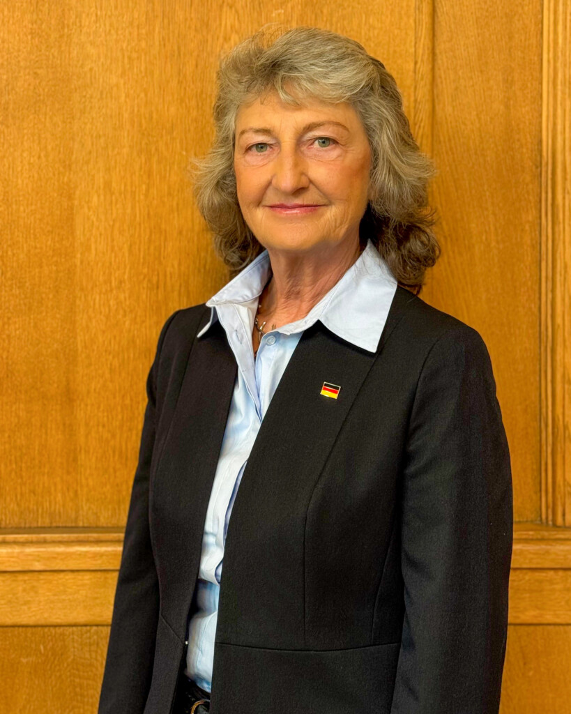Susanne Henze